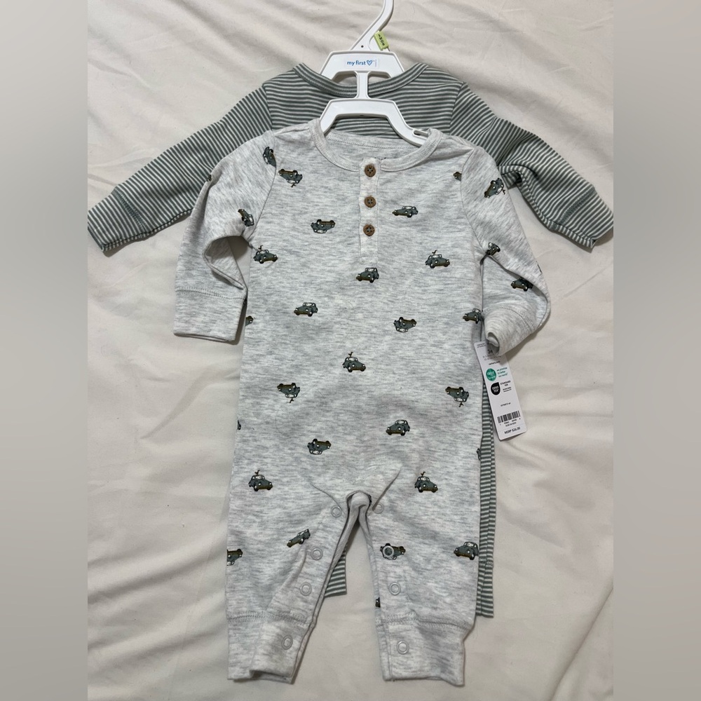 Carters 2 Pack of Rompers